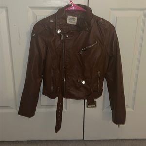 Brown, cropped leather jacket